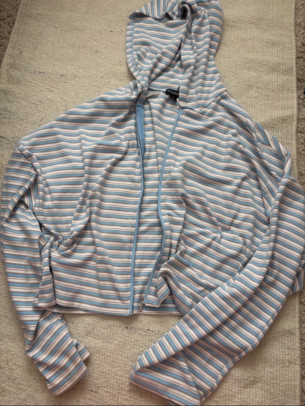 Pretty Little Thing Boxy Zipper Hoodie